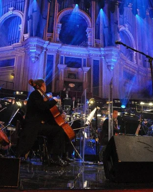 Vitamin String Quartet & Girl Named Tom